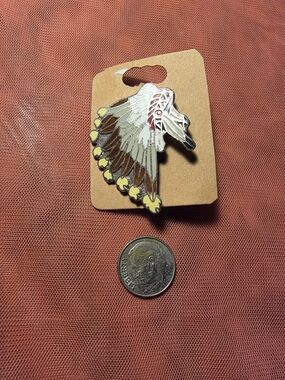 Mafco Enamel Feather Headdress Pin - White, Brown & Yellow